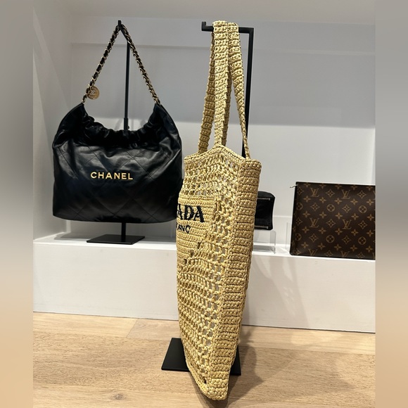 * SOLD* Authentic PRADA Crochet tote bag - Picture 2 of 11